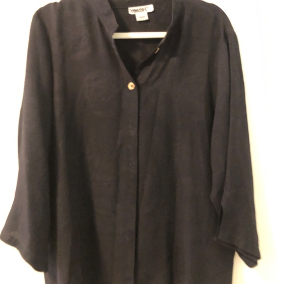 Citron , black silk patterned, blouse, size extra large - Picture 2 of 4